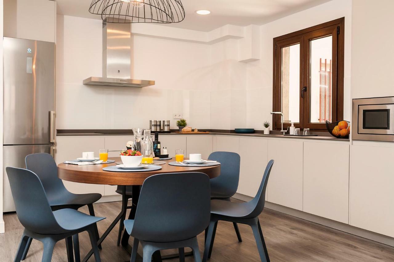 Domus Toledo Apartment ภายนอก รูปภาพ